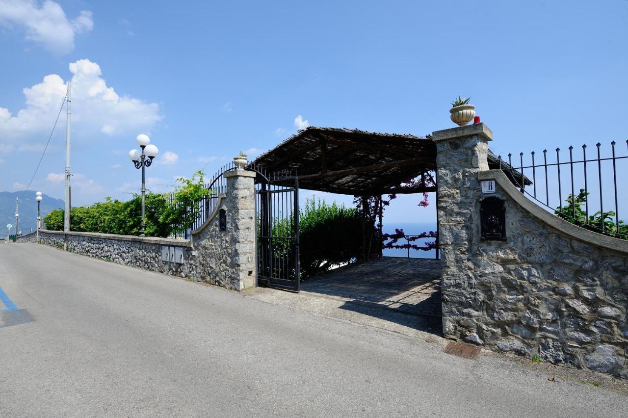 Villa Miramare, Piscina E Parcheggio A Conca Dei Marini Exterior foto