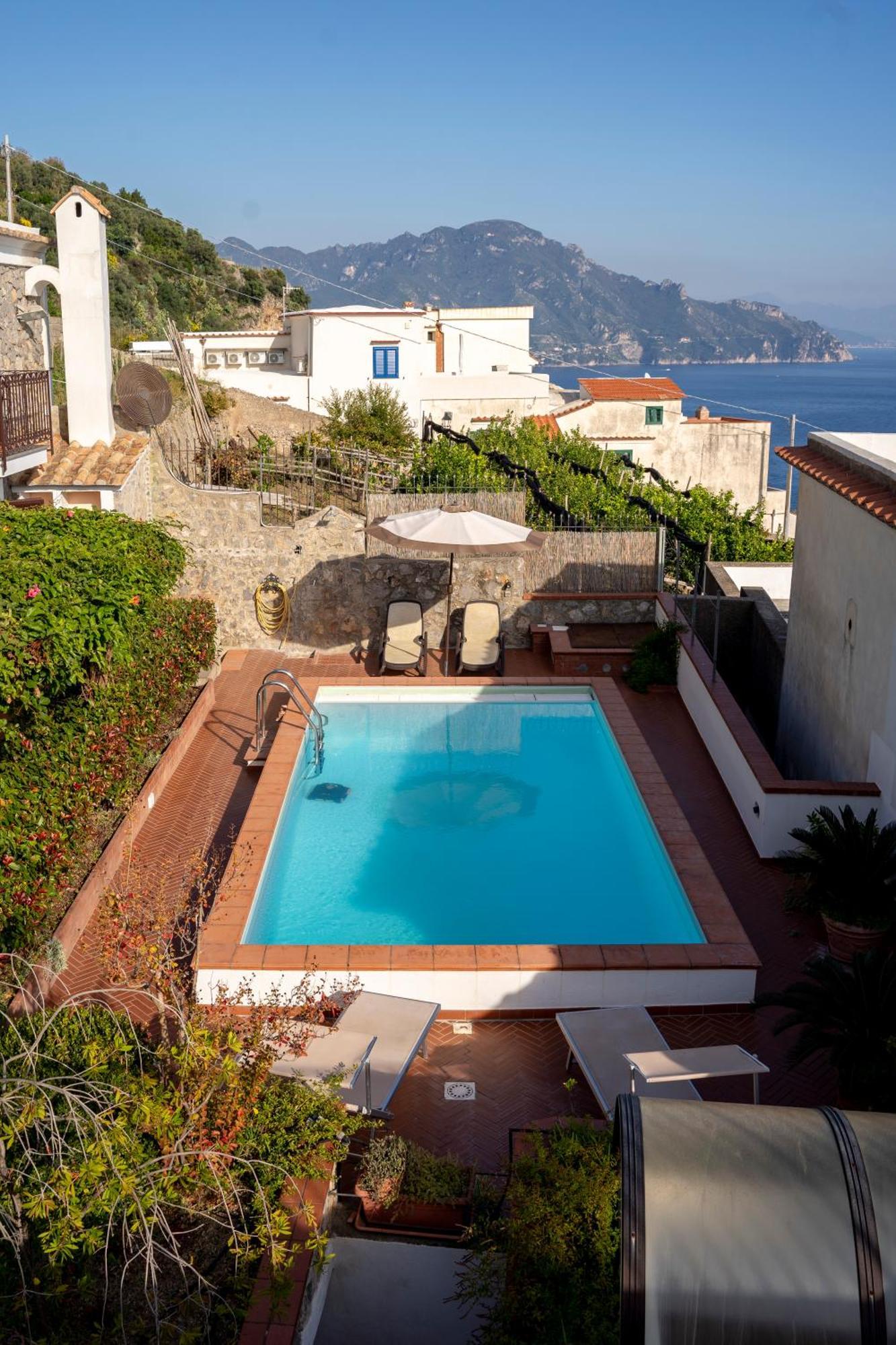 Villa Miramare, Piscina E Parcheggio A Conca Dei Marini Exterior foto