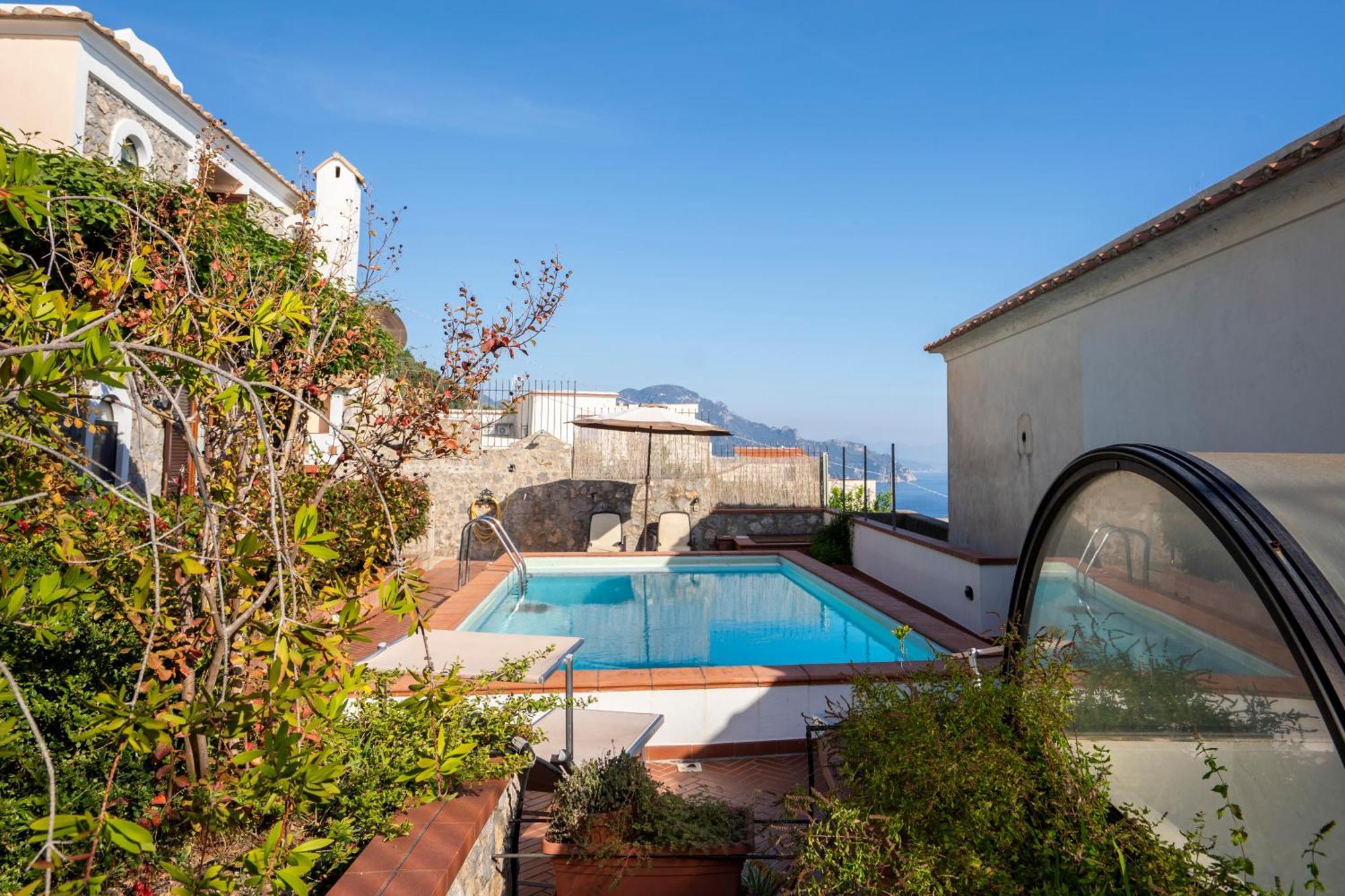 Villa Miramare, Piscina E Parcheggio A Conca Dei Marini Exterior foto