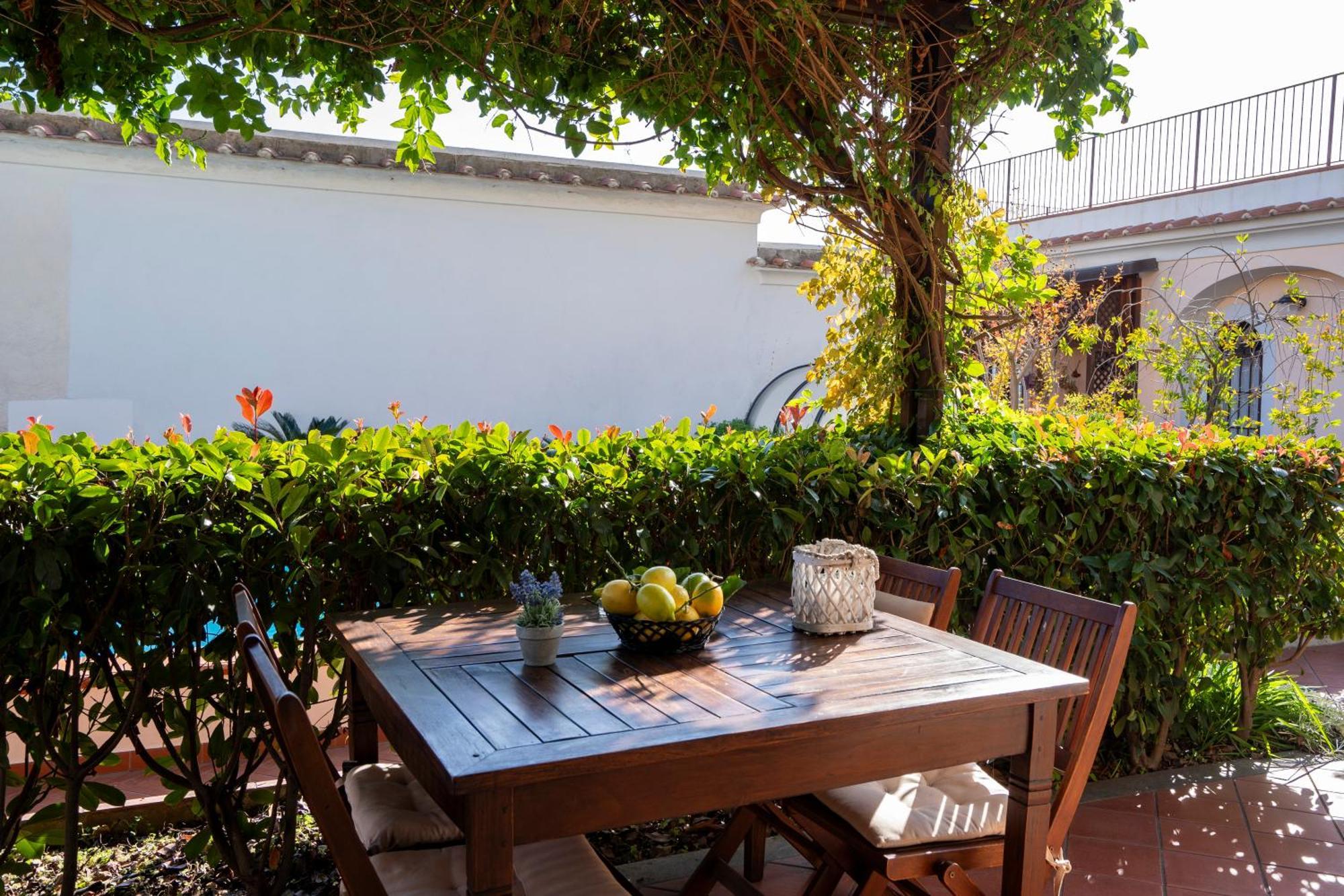 Villa Miramare, Piscina E Parcheggio A Conca Dei Marini Exterior foto