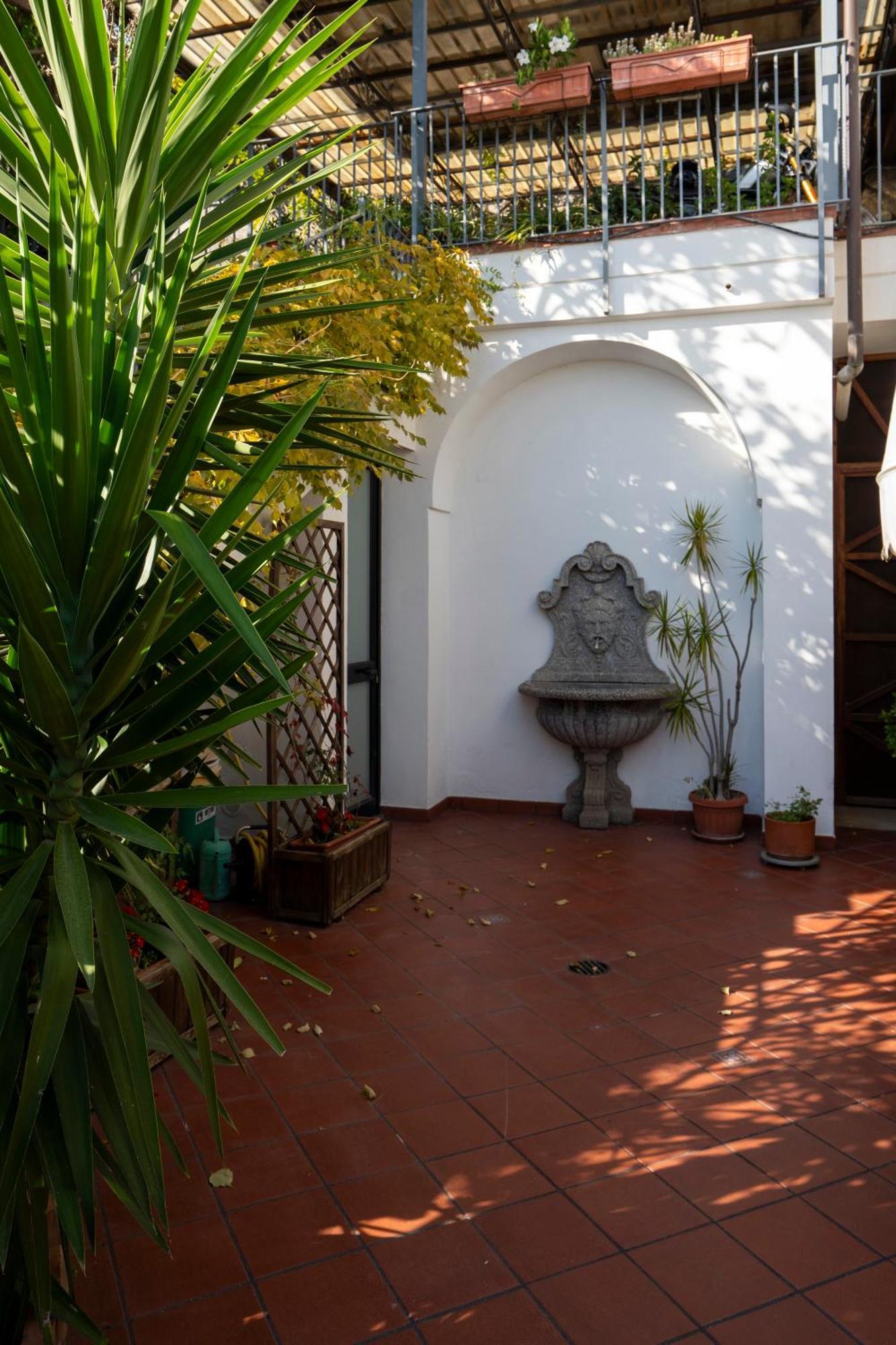 Villa Miramare, Piscina E Parcheggio A Conca Dei Marini Exterior foto